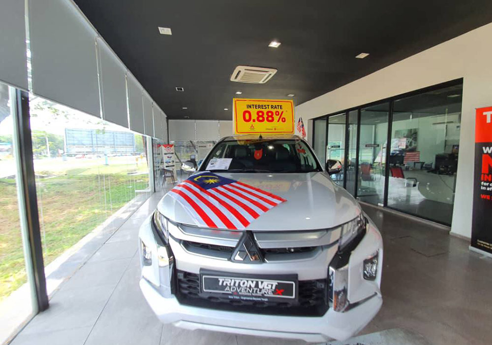 Mitsubishi Shah Alam - Car Display Area